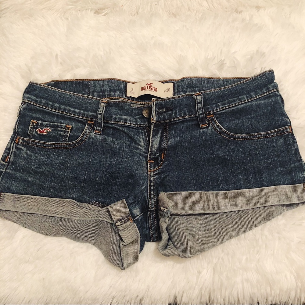 🚫SOLD🚫 Hollister denim shorts - Picture 1 of 2